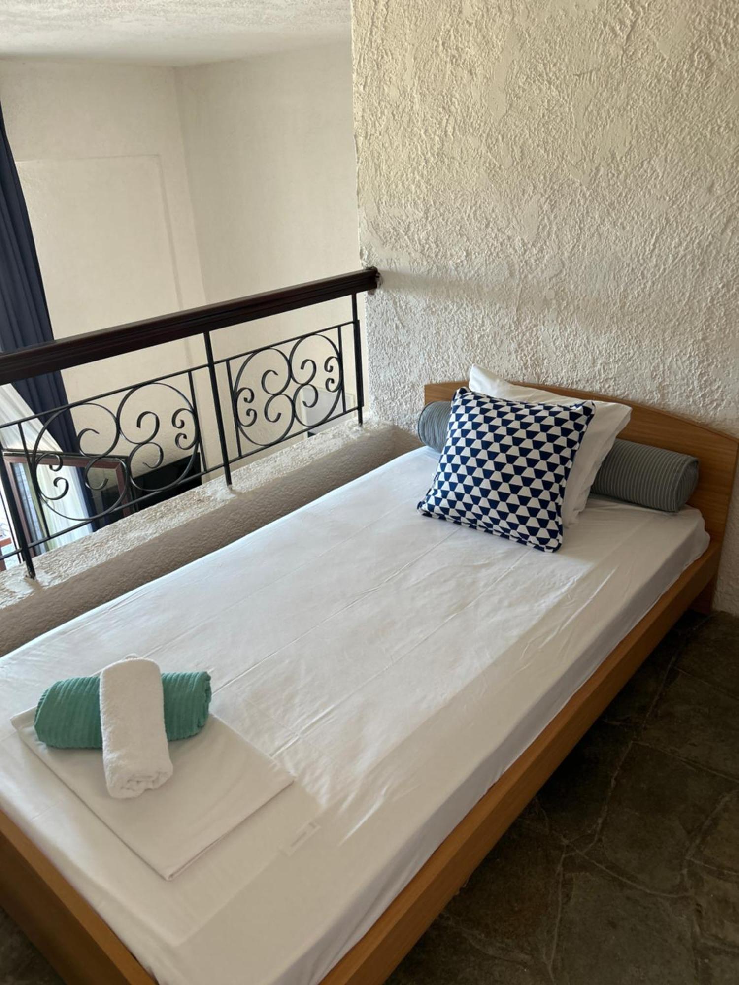 White Blossom Villa #Fourka Skala Fourkas Luaran gambar